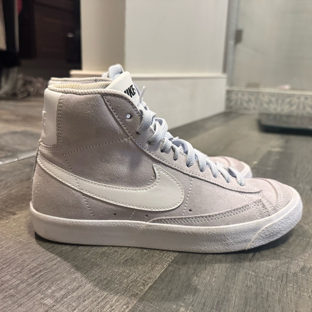 Nike Light Gray Suede Sneakers